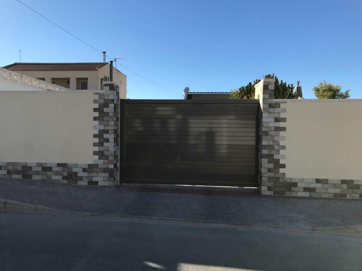 La Casa De Rossi Villa Torrevieja Exterior photo